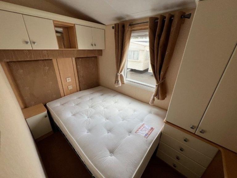 Static Caravan Willerby Aspen 37x12 2bed DG/CH - Free UK Delivery — photo 12