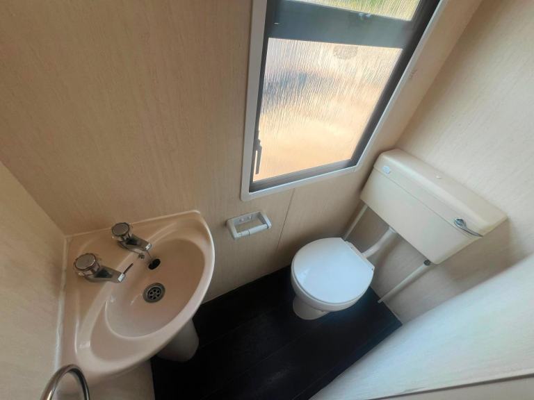 Static Caravan Cosalt Retreat 35x10 3bed - Free UK Delivery — photo 13