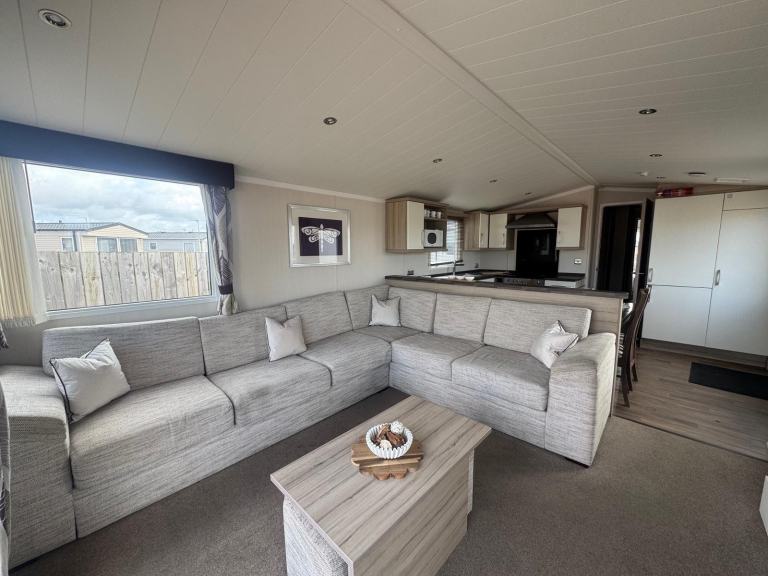 SOLD! JUST IN SITED STATIC CARAVAN FOR SALE | LYONS HOLIDAY PARKS | £5K DEPOSIT — photo 6