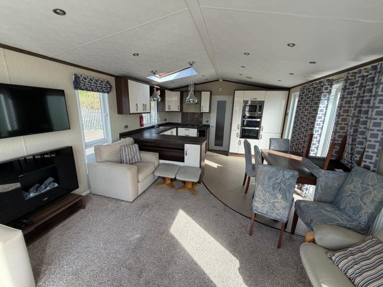 Static Caravan Pemberton Park lane 43x14 3bed DG/CH - Free UK Delivery — photo 7