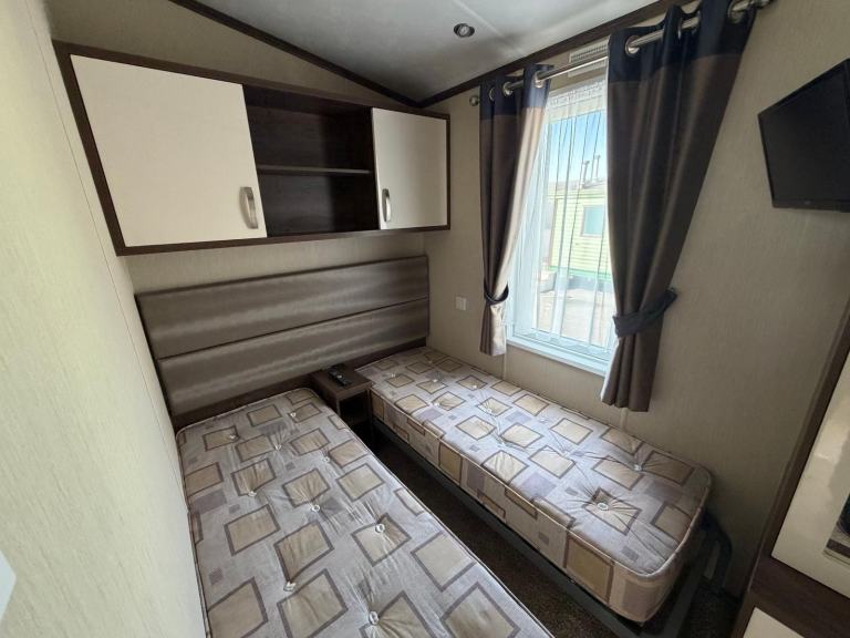Static Caravan Pemberton Park lane 43x14 3bed DG/CH - Free UK Delivery — photo 17