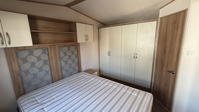 ABI OAKLEY 38X12 STATIC CARAVAN • 2 BED • OFF SITE SALE • 2 TOILETS • £20,000 — photo 21