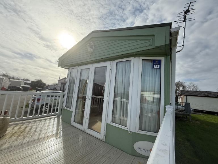 Static Caravan Pemberton Mystique for sale at Manor House holiday park DN22 0NJ.