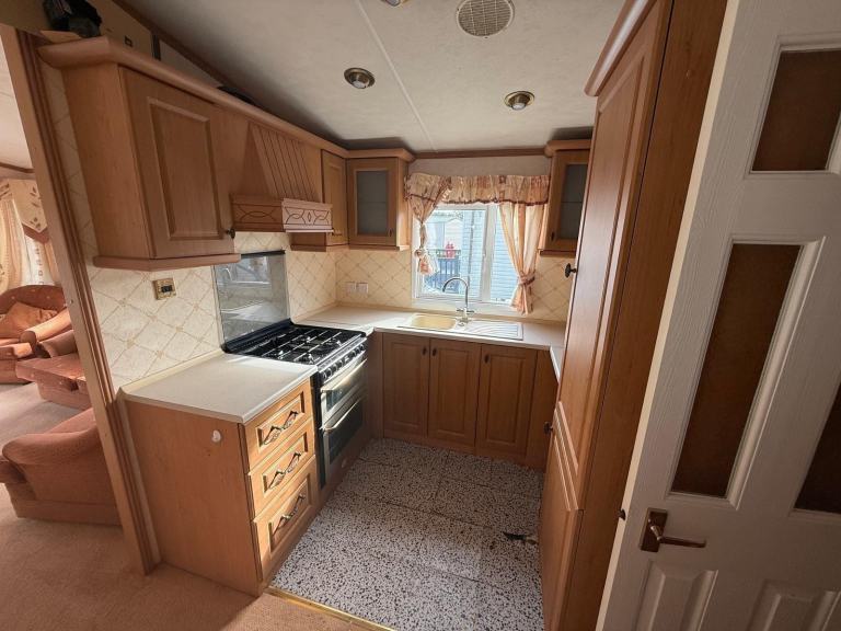 Static Caravan Pemberton Mystique for sale at Manor House holiday park DN22 0NJ. — photo 7