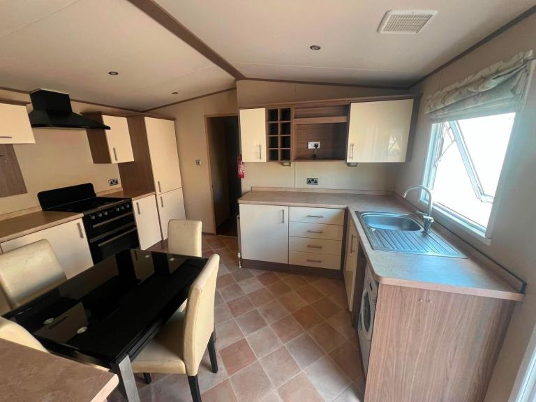 Static Caravan Abi Ambelside 40x13 2bed DG/CH - Free UK Delivery — photo 8