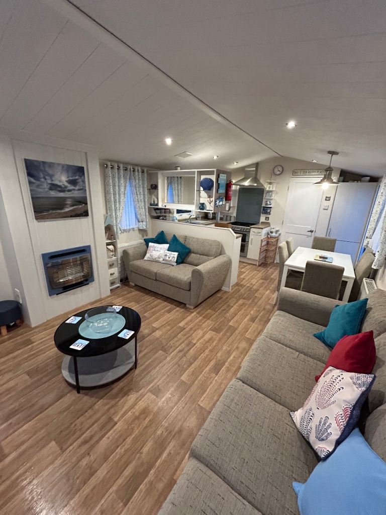 Beautiful 3 bedroom Static Caravan for Sale on Haven Hopton Site — photo 6