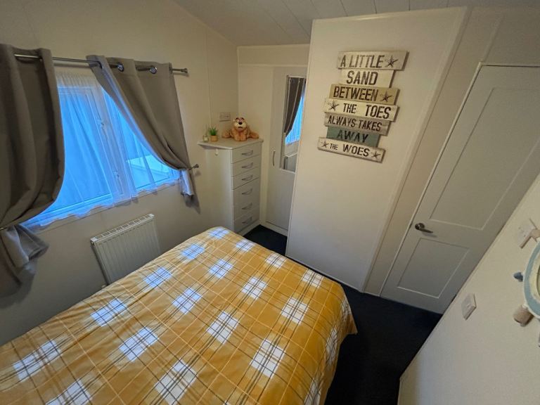 Beautiful 3 bedroom Static Caravan for Sale on Haven Hopton Site — photo 9