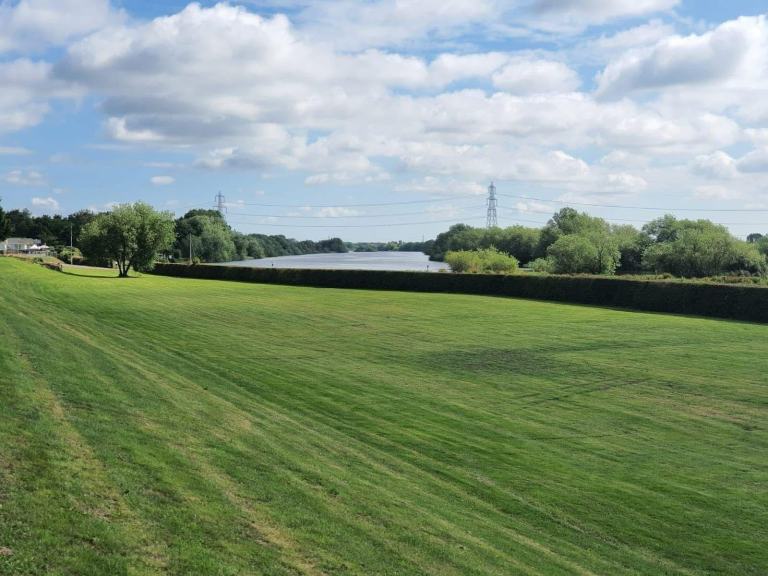 Luxury Lodges and static caravans for sale at Manor House Holiday park DN22 0NJ. — photo 5