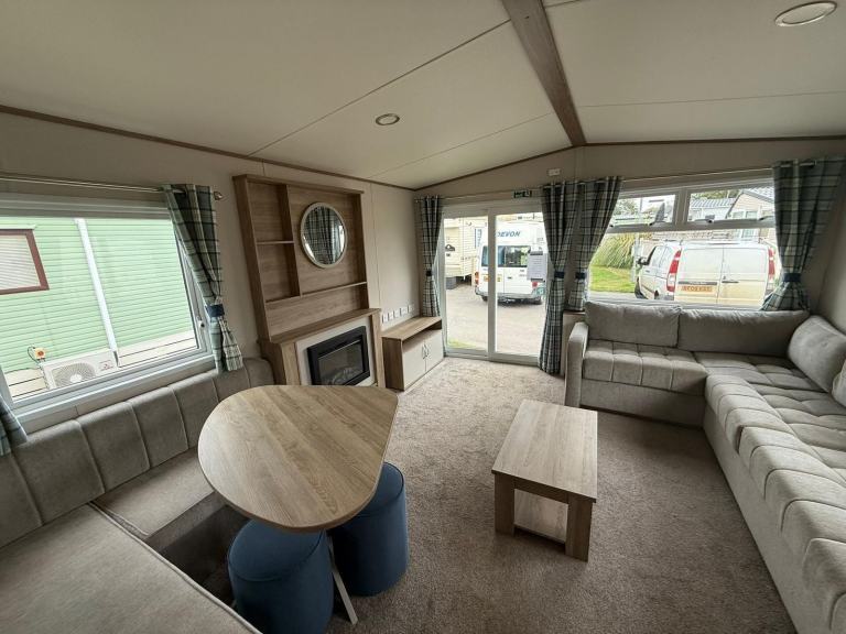 Static caravan Abi Keswick for sale at Riverview holiday park LN4 4PZ. — photo 6