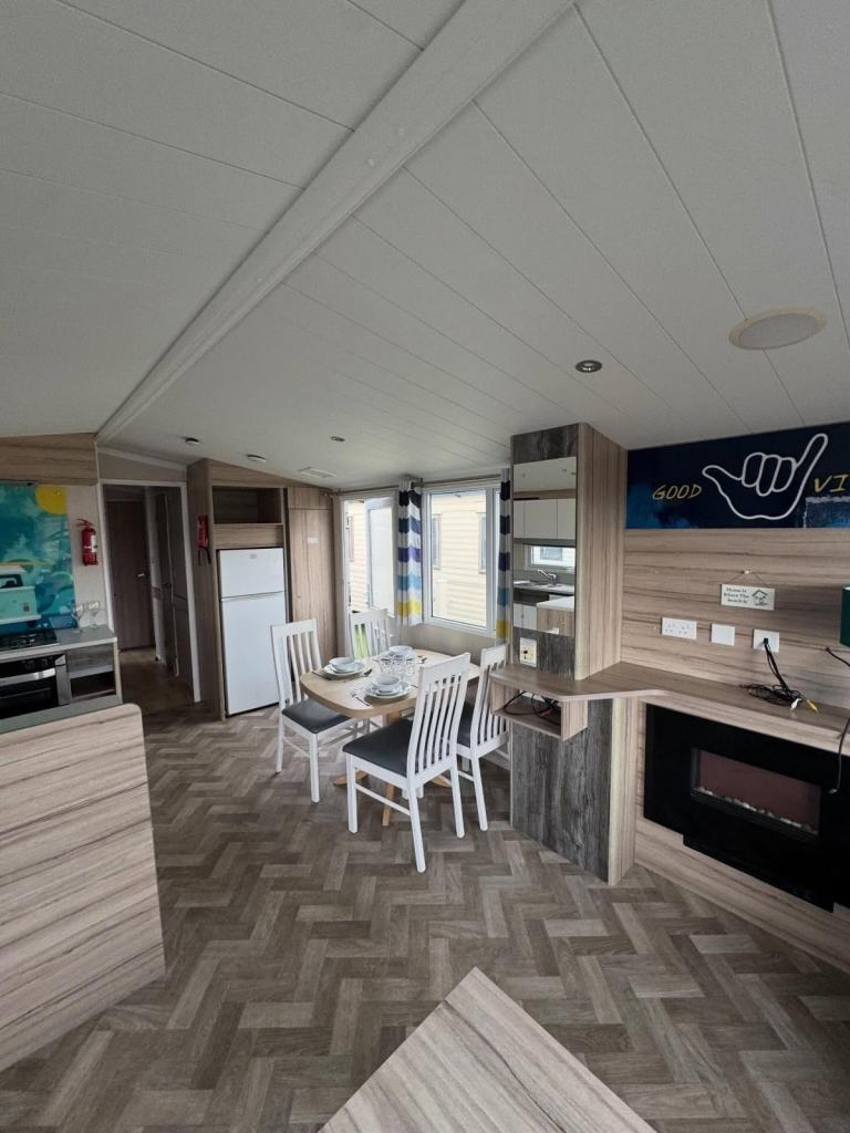 SITED STATIC CARAVAN FOR SALE BY THE COAST — photo 7
