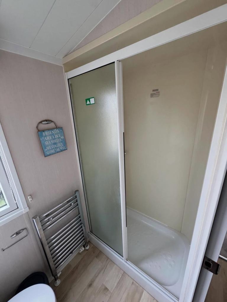 SITED STATIC CARAVAN FOR SALE BY THE COAST — photo 8