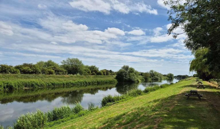 Static caravan Carnaby Cascade for sale at Riverview Holiday Park LN4 4PZ — photo 21