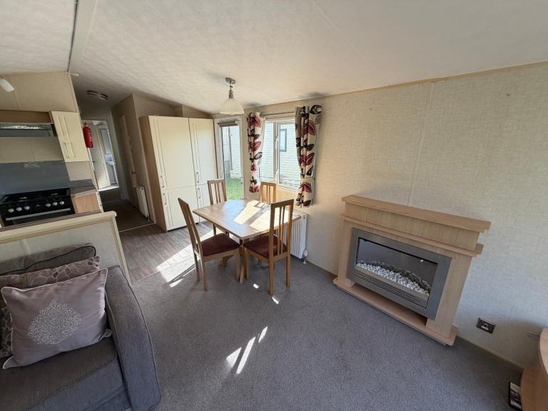 Static caravan Willerby Sierra 2014 model for sale at Riverview Holiday park LN4 — photo 7