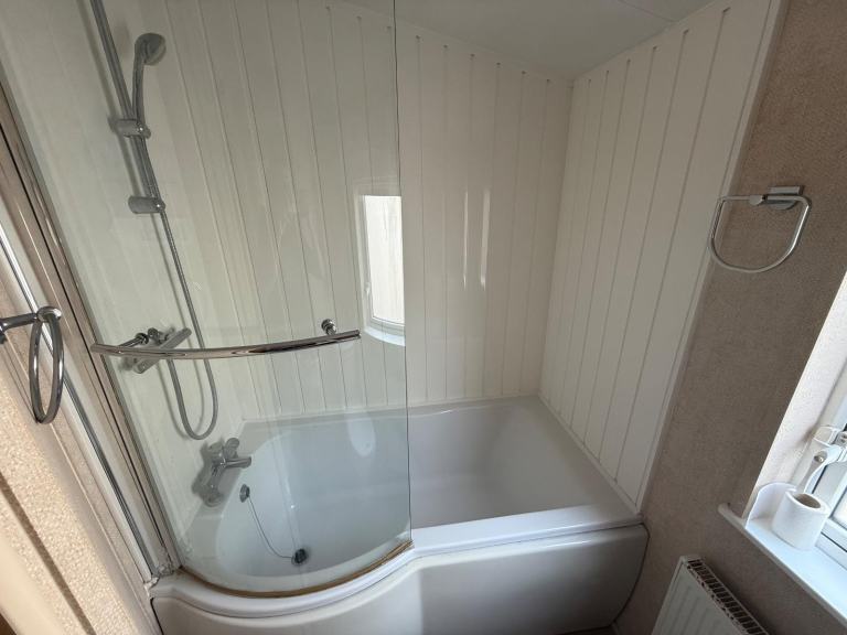 Static caravan Willerby Evolution 39x13 2bed DG/CH - Free UK Delivery — photo 12