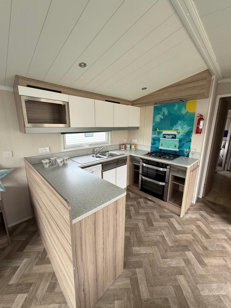 STATIC CARAVAN FOR SALE — photo 4