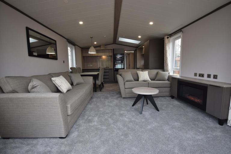 NEW Victory Lakewood Lodge BS3632 | 42x14 | Residential Mobile Home — photo 4