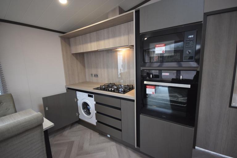 NEW Victory Lakewood Lodge BS3632 | 42x14 | Residential Mobile Home — photo 12