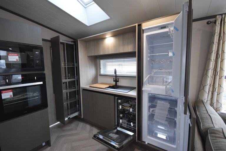 NEW Victory Lakewood Lodge BS3632 | 42x14 | Residential Mobile Home — photo 14