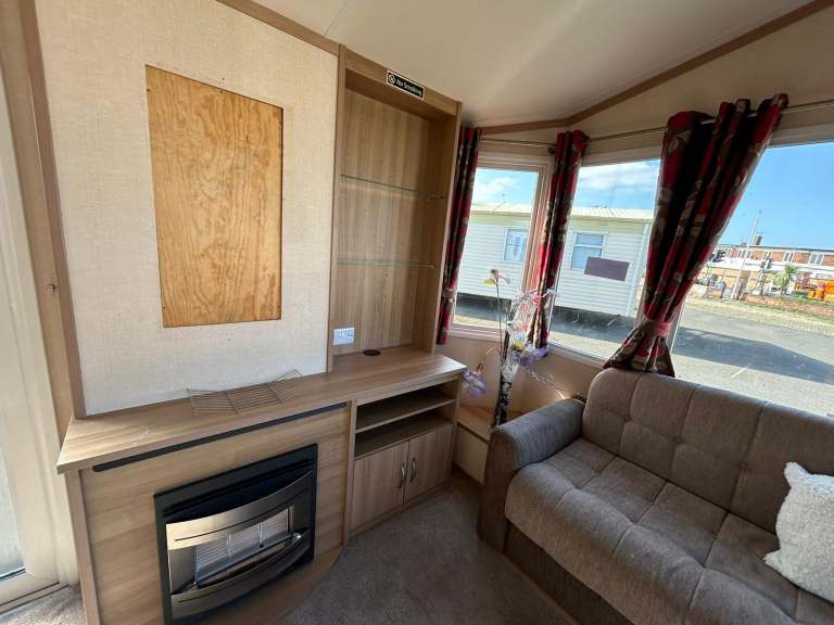 STUNNING STATIC CARAVAN, LONG SEASON, FREE 2024 SITE FEES, TOWYN NORTH WALES, NO — photo 5