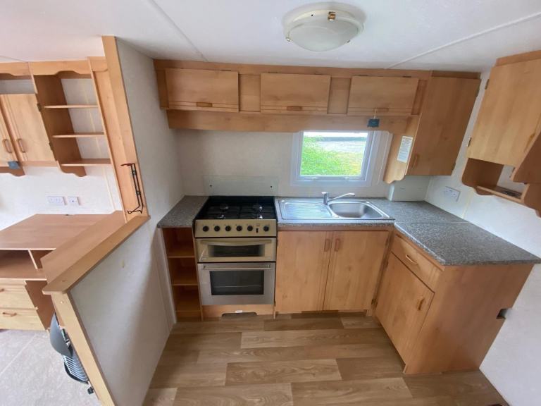 2 Bed Static Caravan 35x12 - New Carpet - Off Site - Self Build, Private Land — photo 10