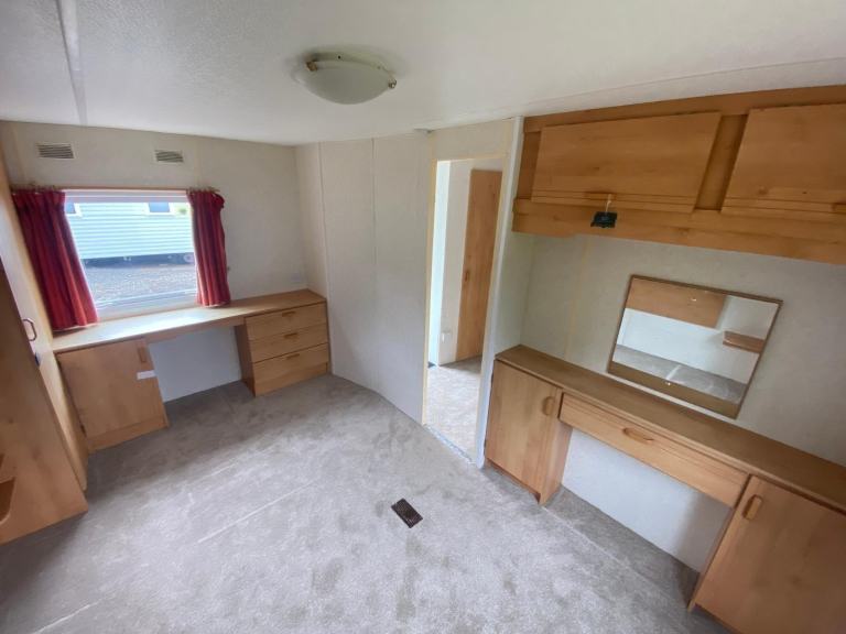 2 Bed Static Caravan 35x12 - New Carpet - Off Site - Self Build, Private Land — photo 13