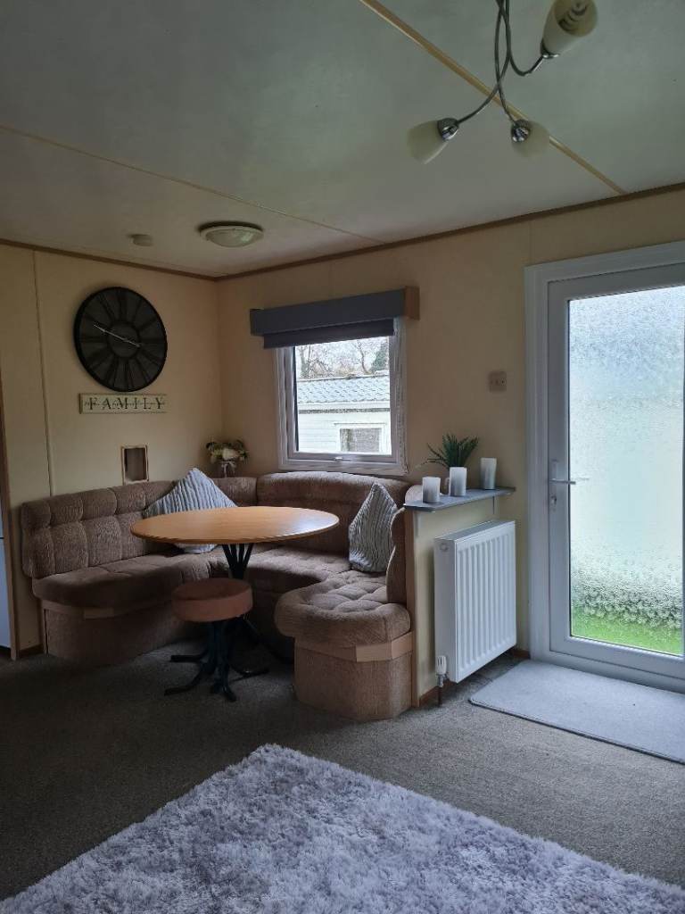 ABI SUNRISE 2009 Static Caravan for sale sited at Grondre Holiday Park Narberth — photo 5