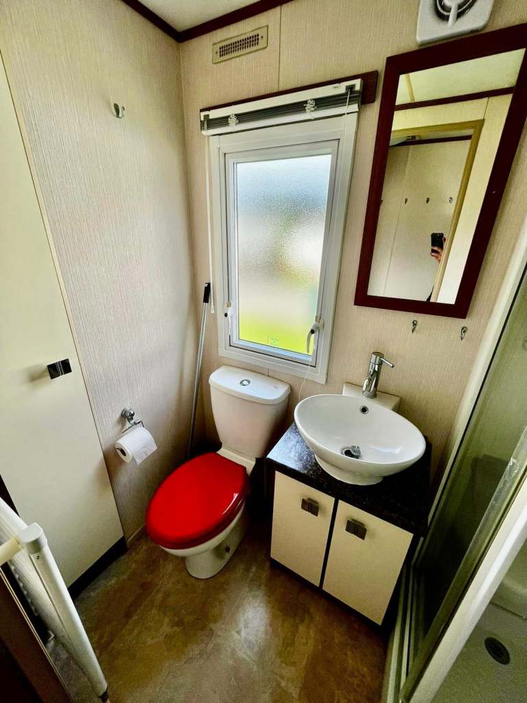 STATIC CARAVAN FOR SALE,NO AGE LIMIT PARK,North Wales,£24,995,11 month park — photo 7