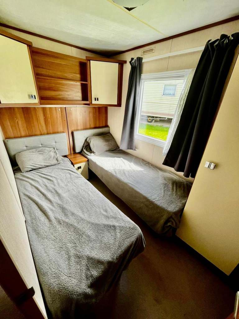 STATIC CARAVAN FOR SALE,NO AGE LIMIT PARK,North Wales,£24,995,11 month park — photo 11