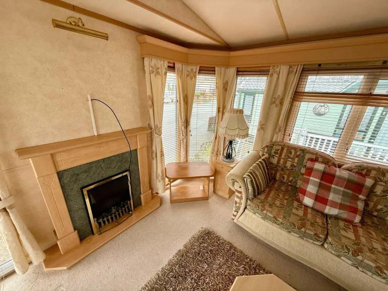 CHEAP OFFER ON HOLIDAY HOME WITH CENTRAL HEATING + DECKING!! — photo 7