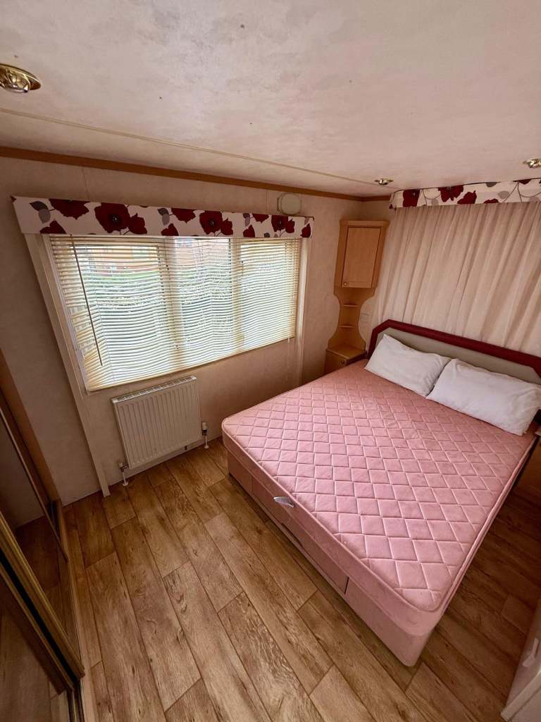 CHEAP OFFER ON HOLIDAY HOME WITH CENTRAL HEATING + DECKING!! — photo 10