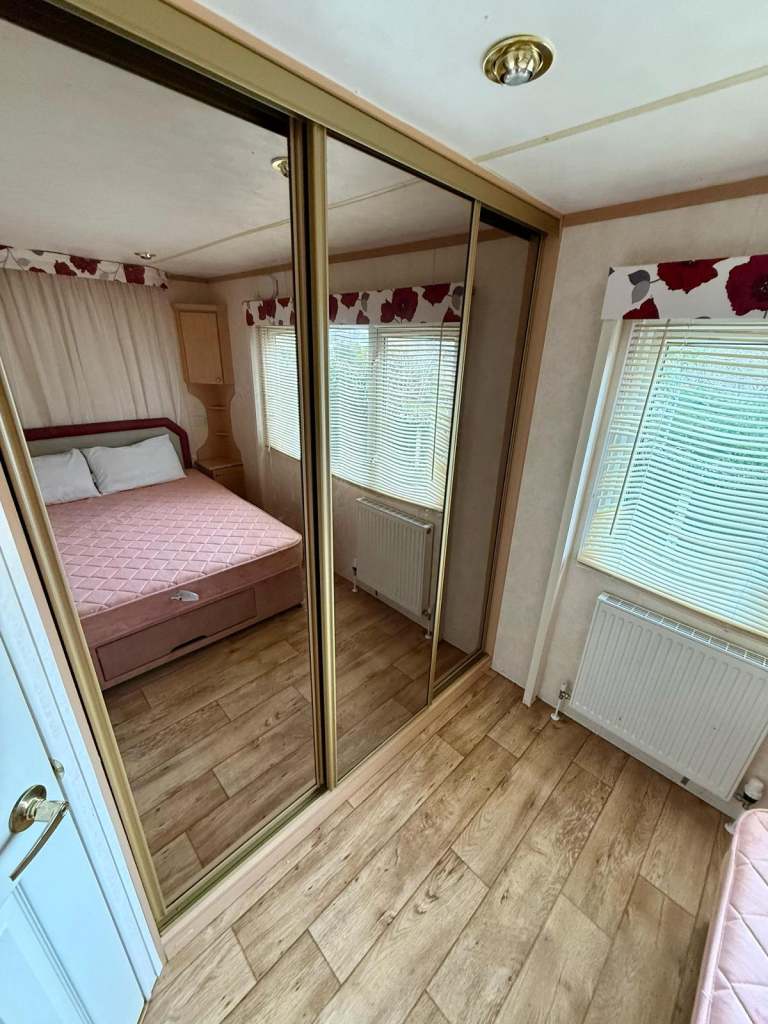 CHEAP OFFER ON HOLIDAY HOME WITH CENTRAL HEATING + DECKING!! — photo 11