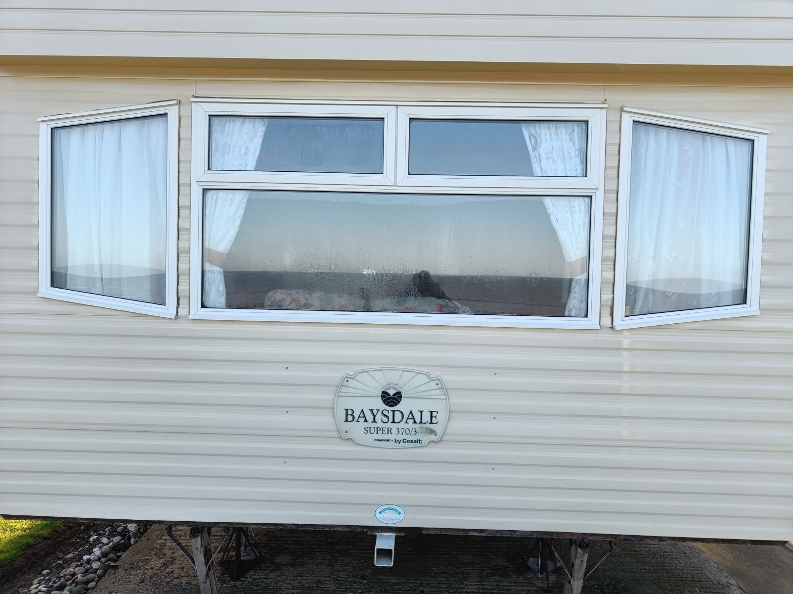 Static Caravan, Cosalt Baysdale Super 370/3 Bedroom, Hornsea, November 2026 end of season sale — photo 1
