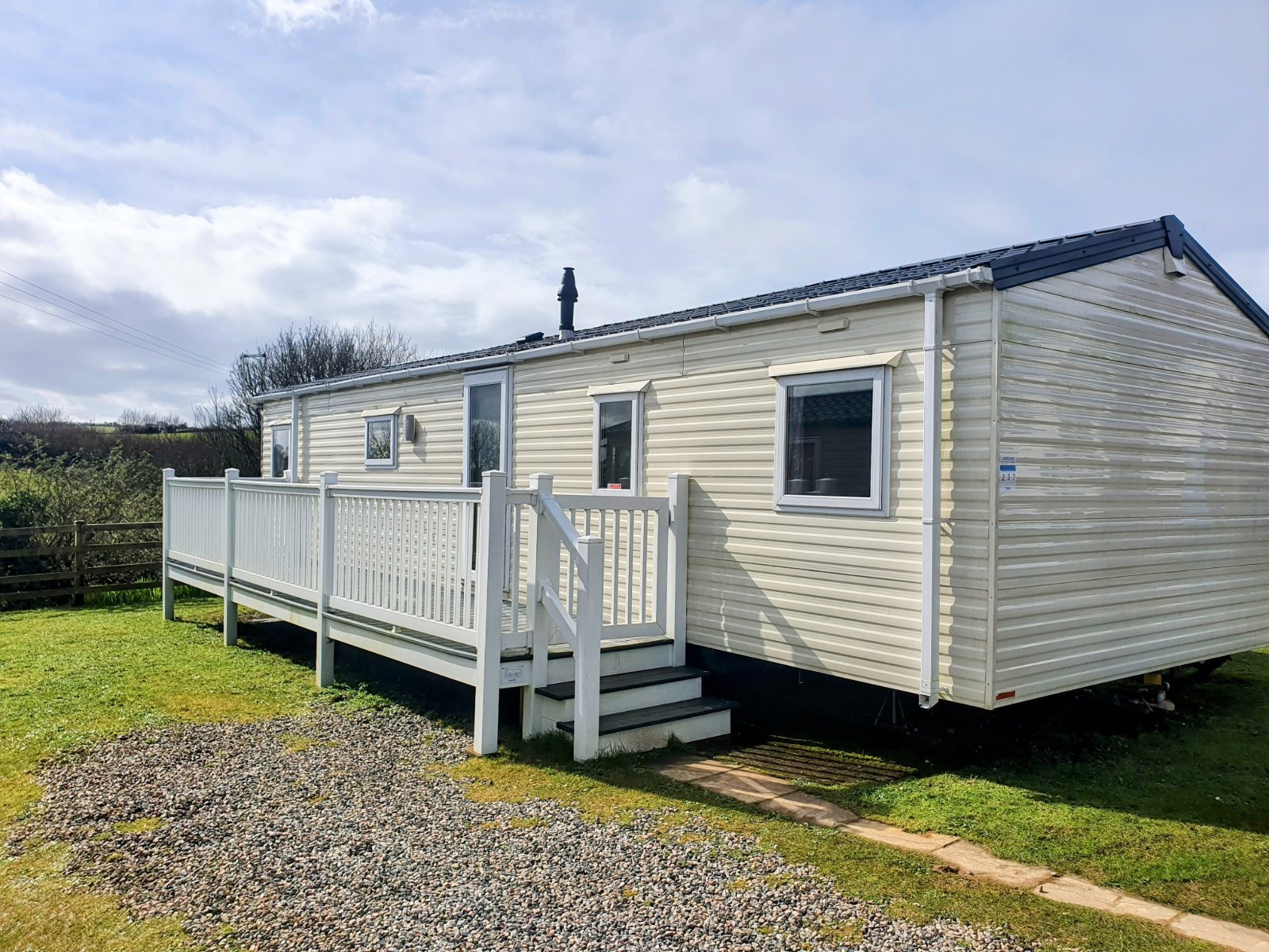 2016 Delta Resort Plus, 3 Bedrooms - Sited Looe Bay Holiday Park, Cornwall — photo 1