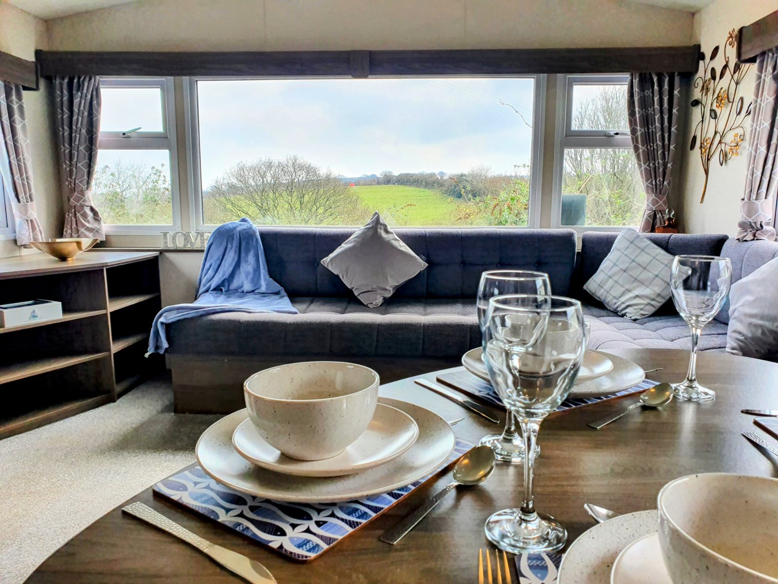 2016 Delta Resort Plus, 3 Bedrooms - Sited Looe Bay Holiday Park, Cornwall — photo 8